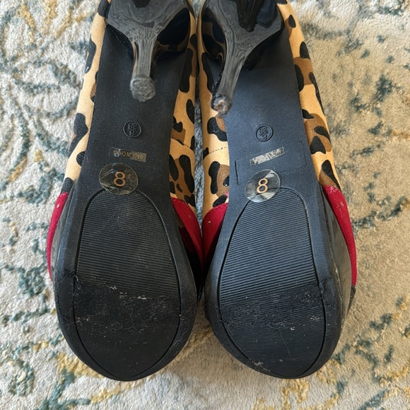 Leopard, red and patent leather. Size 8 - Picture 7 of 8